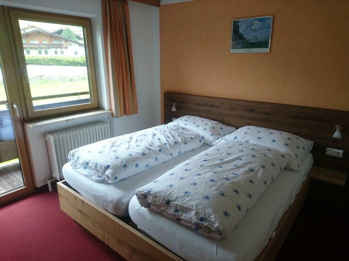 Pension Alpenstern Oberau Exteriör bild